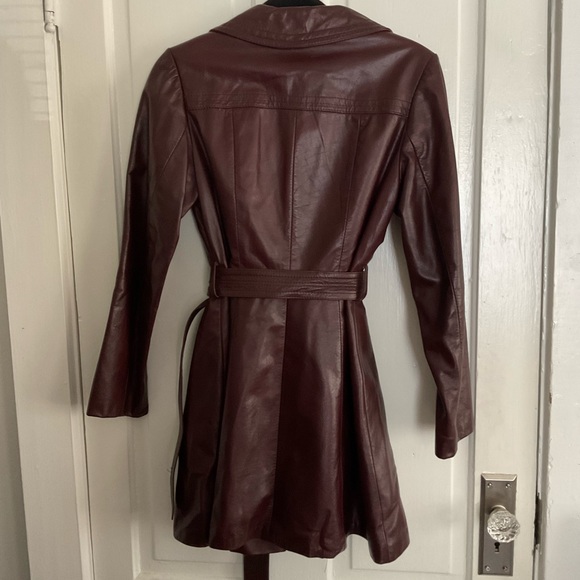 97 Authentic Vintage Leather Jacket - Picture 8 of 8